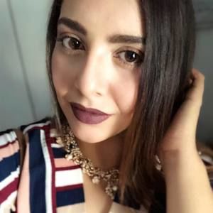 Meet your Posher, Carla